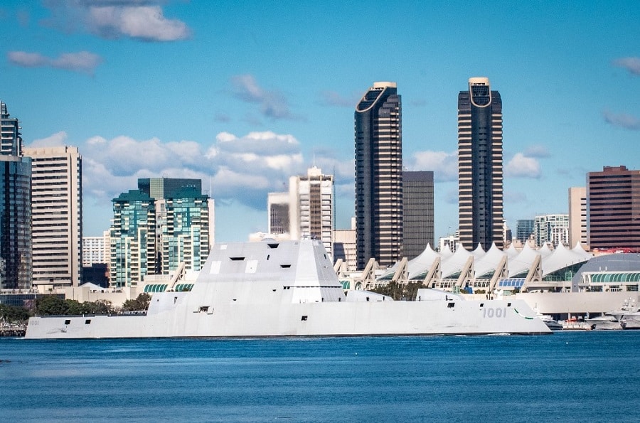 Zumwalt / Portal Stoczniowy