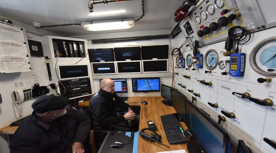 SANTI Odnaleźć Orła / Portal Stoczniowy