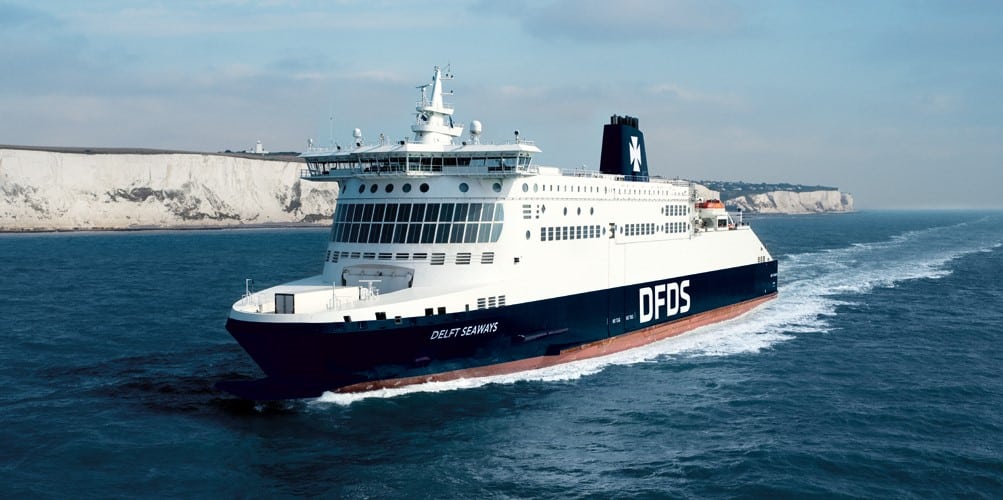 DFDS obniża ceny na rejsy promami między Wielką Brytanią a Francją