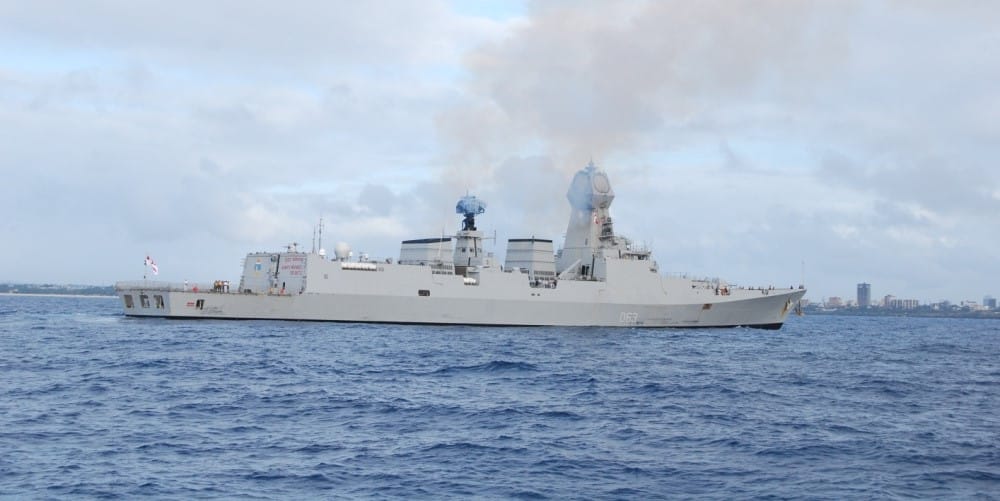 Indyjska marynarka wojenna zademonstrowała zdolność do strzelań kooperatywnych.