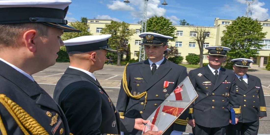 Kpt. mar. Marcin Wolski nowym dowódcą okrętu rakietowego ORP Piorun