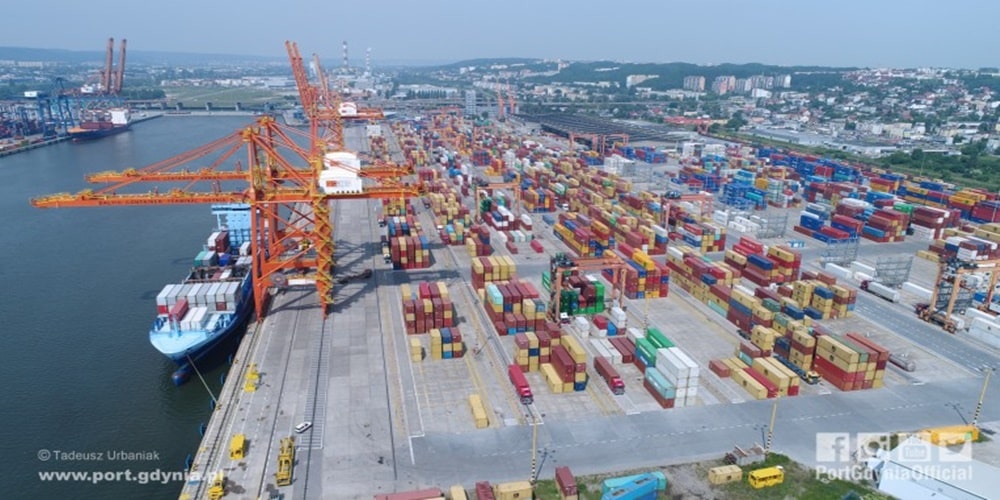 PKP PLK wyda ponad 2,6 mld zł na lepszy dostęp kolei do portów w Gdańsku i Gdyni