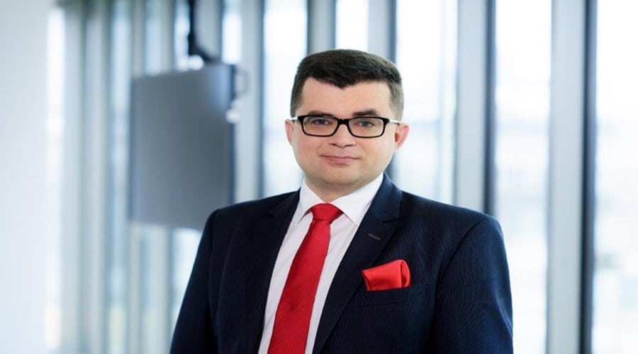 Adam Stolarz, dyrektor zarządzający do spraw inwestycji, ARP S.A.  mówi o restrukturyzacji trudnych branż.