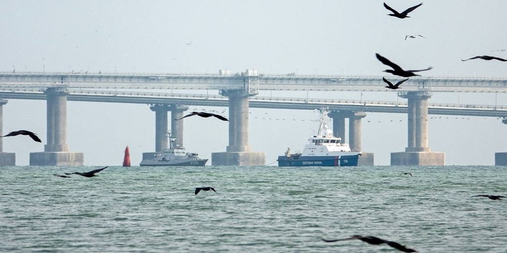 Rosja zwróciła Ukrainie okręty wojenne / Portal Stoczniowy