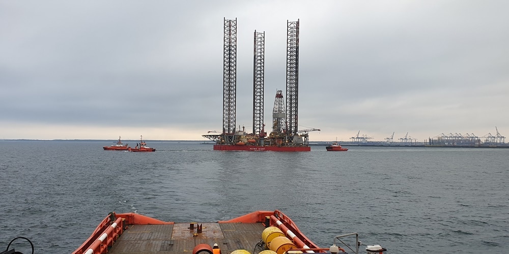 Platforma Petro Giant dotarła na B3