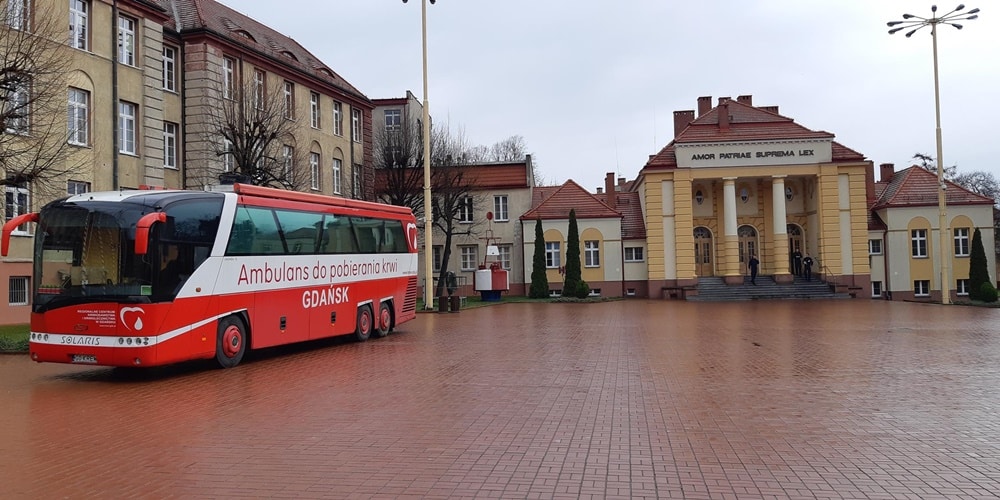 Podchorążowie Akademii Marynarki Wojennej oddają krew