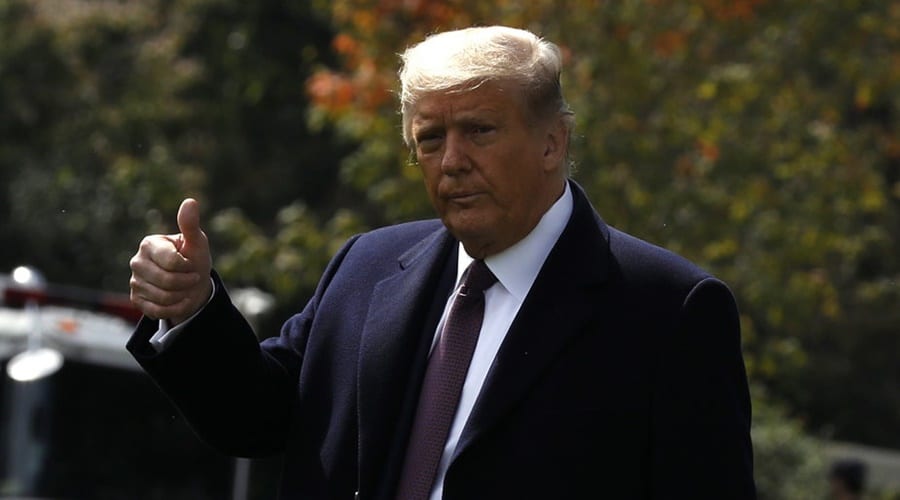 Ceny ropy w górę po informacji, że Trump może w poniedziałek wyjść ze szpitala