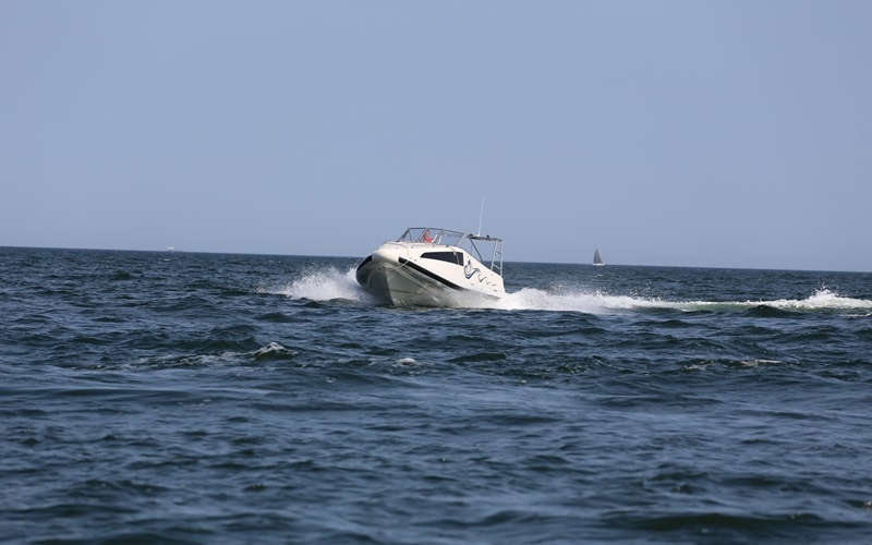 Funkcjonariusze SG odzyskali skradzioną łódź motorową