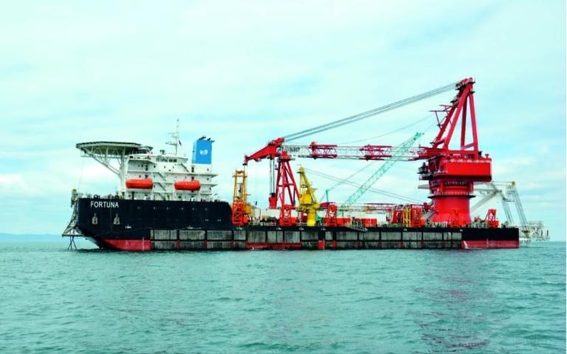 "Pakiet strategiczny" dla Nord Stream 2 mógłby zadowolić USA? / Portal Stoczniowy