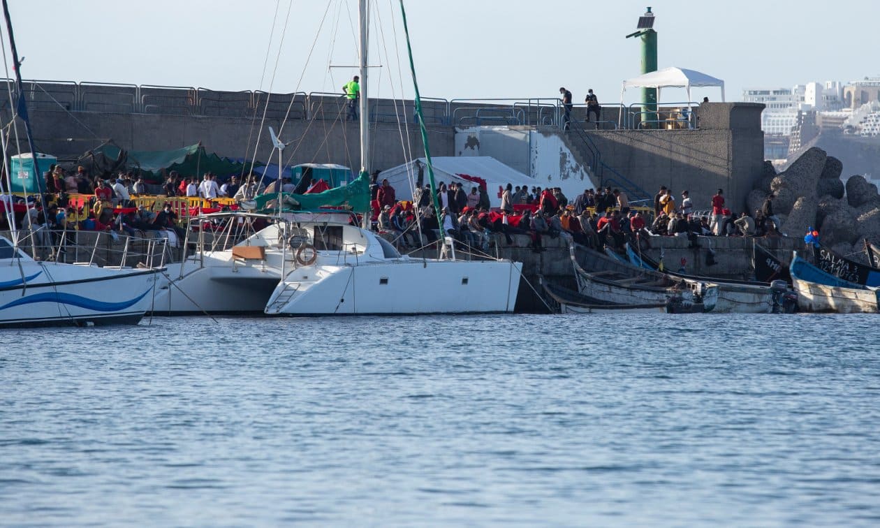 Na Wyspy Kanaryjskie napływa coraz więcej nielegalnych migrantów