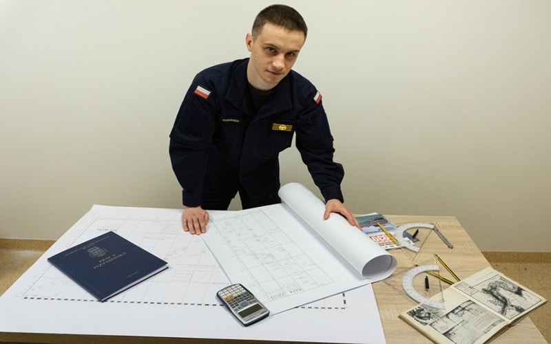 Historyczna mapa wojennego przejścia ORP „Orzeł” z Tallina do Rosyth współcześnie odtworzona w pracy inżynierskiej