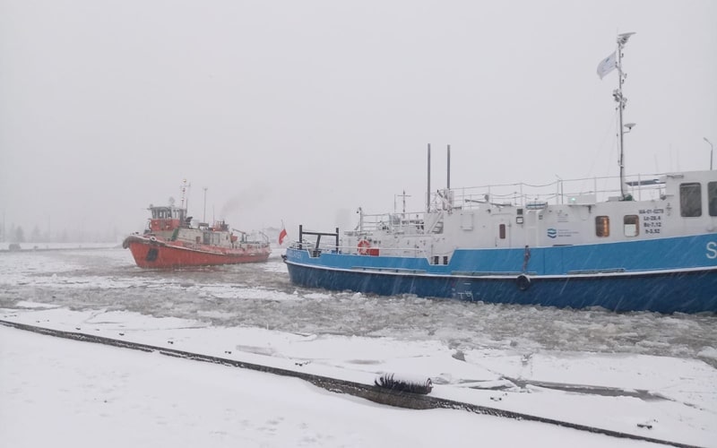 Lodołamacze wznowiły pracę na Wiśle