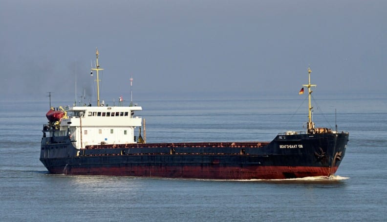 Ukraina: Dwie osoby zginęły, jedna poszukiwana po katastrofie statku handlowego