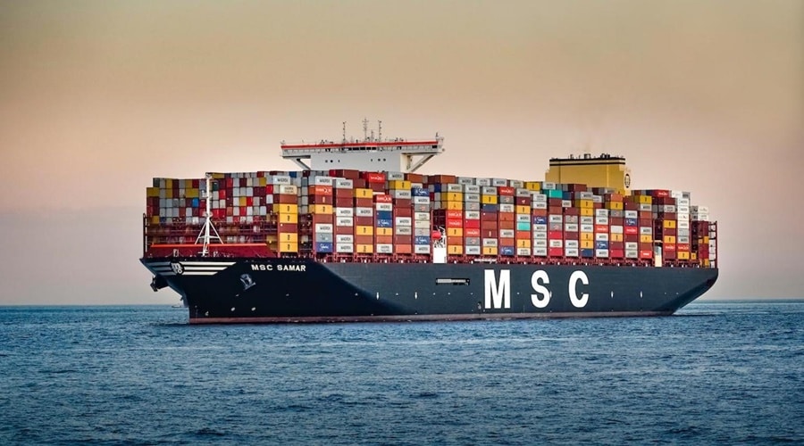 MSC wyprzedzi Maersk? Nowy lider przewozów kontenerowych na świecie