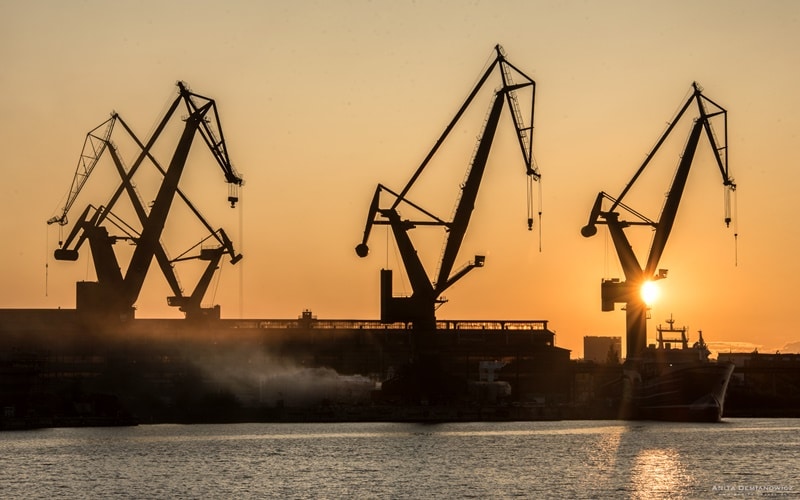 Branża morska szuka pracowników. Potrzebni są fachowcy o różnych specjalizacjach / Portal Stoczniowy