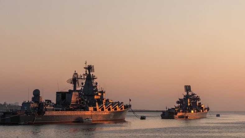 Jens Stoltenberg: Rosja musi zakończyć militarną rozbudowę sił na Ukrainie i wokół niej