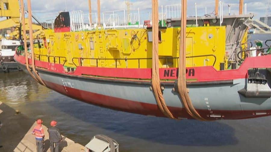 Kolejny lodołamacz „Nerpa” zwodowany w stoczni Gryfia