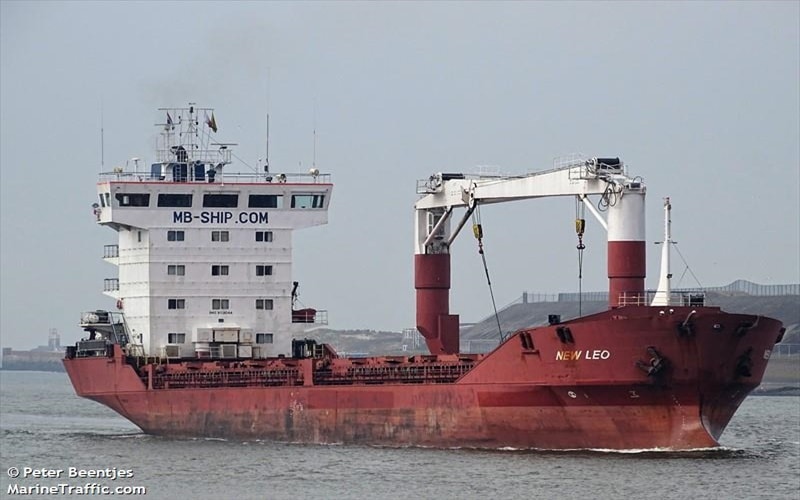 Kolizja drobnicowca New Leo na Zalewie Szczecińskim