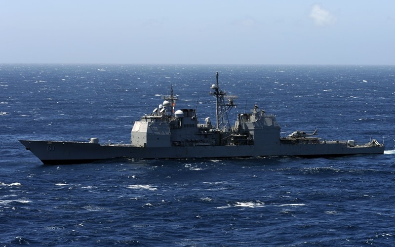 Flota USA przejęła nielegalną dostawę broni na Morzu Arabskim [WIDEO]