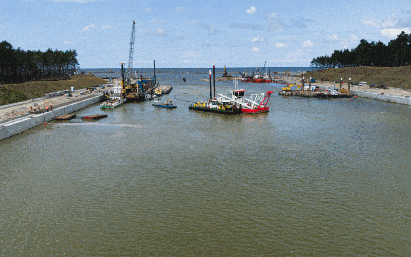 Rozpoczęło się pogłębianie kanału na Mierzei Wiślanej [WIDEO]