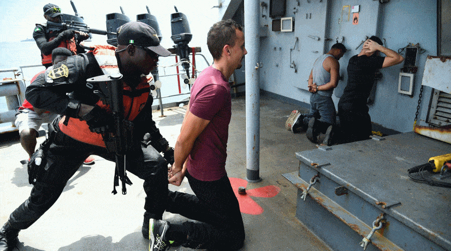 Senat: Nowela ustawy o pracy na morzu do ponownego rozpatrzenia przez komisje