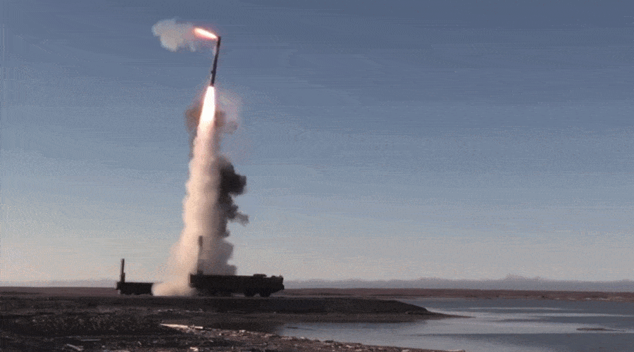 Manewry wojskowe na zaanektowanym Krymie