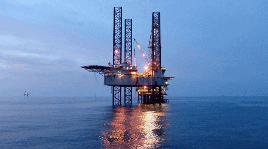 Na giełdach paliw trwa mocna wyprzedaż ropy / Portal Stoczniowy