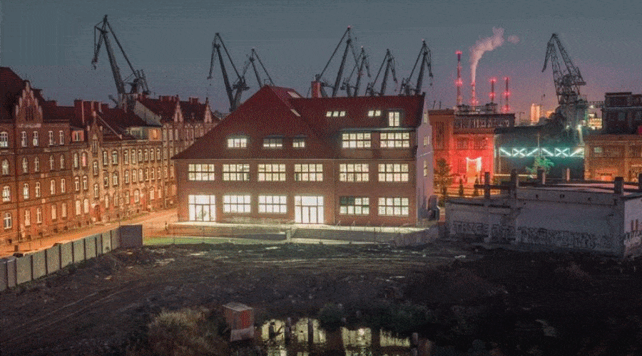W postoczniowym obiekcie w Gdańsku otwarto NOMUS - Nowe Muzeum Sztuki / Portal STOCZNIOWY