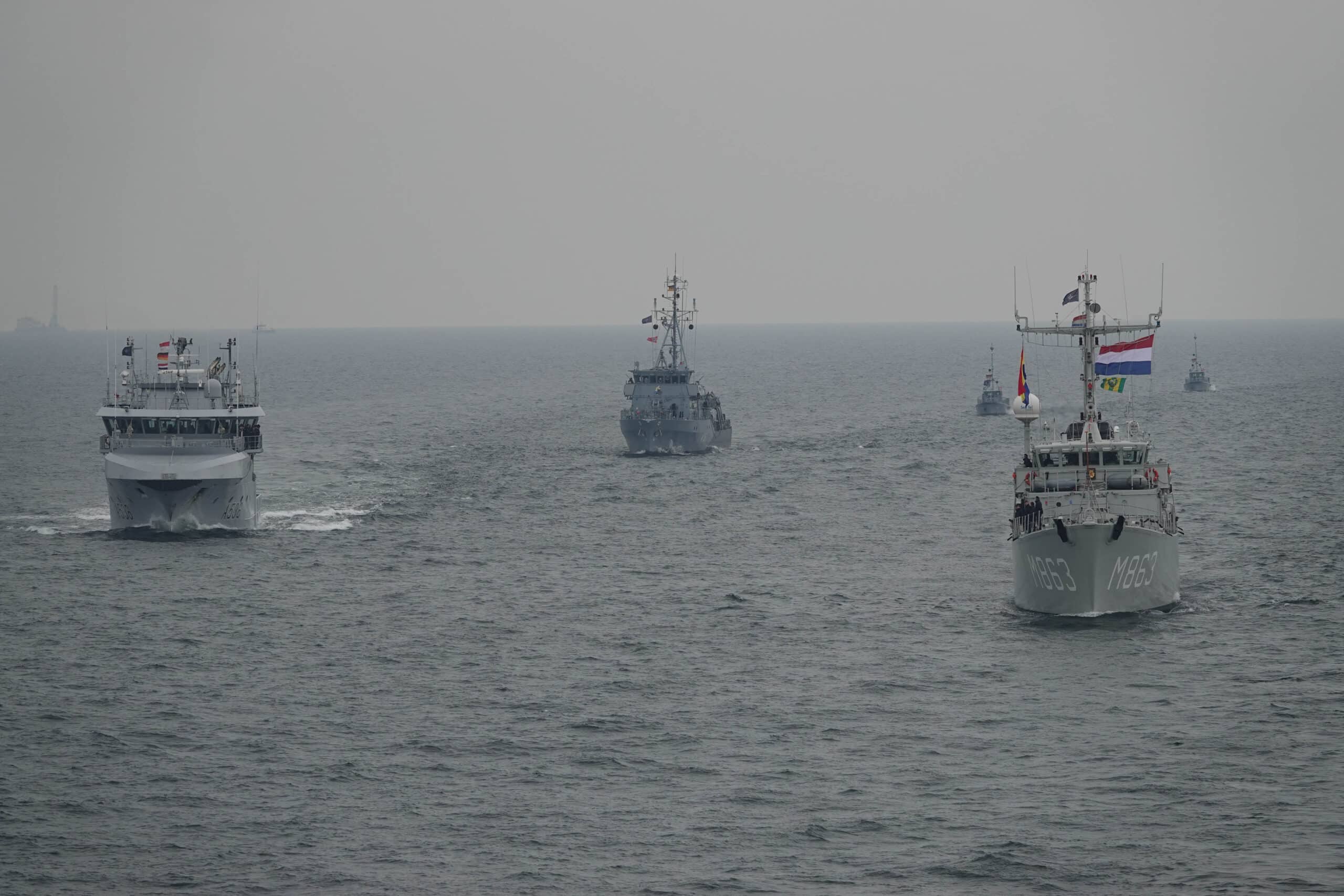 PKW Morze Północne z okrętami NATO w Świnoujściu