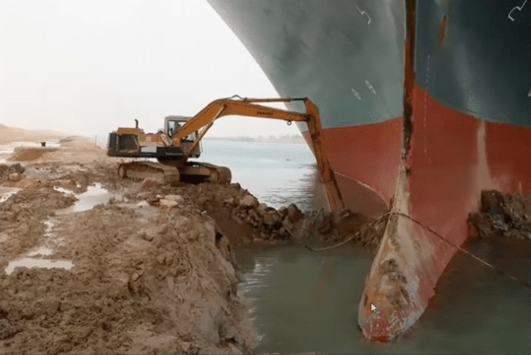 Pełen zakres uszkodzeń statku Ever Given [WIDEO]