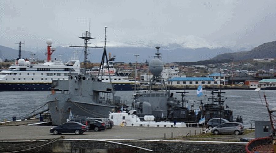 Prezydent Argentyny rozmawiał z władzami Chin i Rosji o przekazaniu baz wojskowych / Portal Stoczniowy