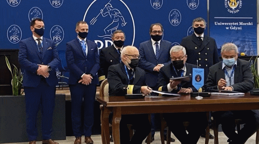 Urząd Morski w Gdyni pogłębi i poszerzy tor podejściowy do Portu Gdynia / Portal Stoczniowy