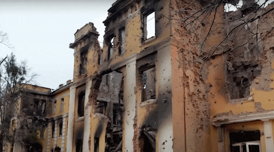 Rosyjski desant wylądował w Charkowie i zaatakował szpital wojskowy