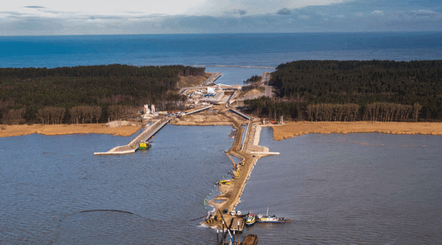 Za 116,5 mln zł fińska stocznia wybuduje pogłębiarkę do obsługi drogi wodnej przez Mierzeję ￼