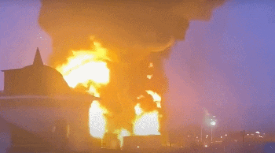 Płoną rosyjskie magazyny ropy w Biełgorodzie niedaleko granicy z Ukrainą / Portal Stoczniowy