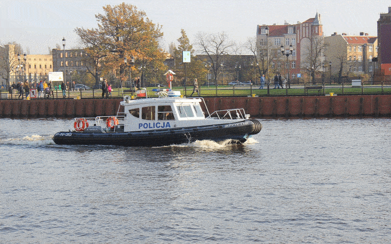 Policja rozpoczyna sezon wodny na jeziorach Mazur i Warmii / Portal Stoczniowy