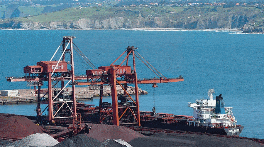 Hiszpańskie porty nie przestrzegają sankcji nałożonych na Rosję