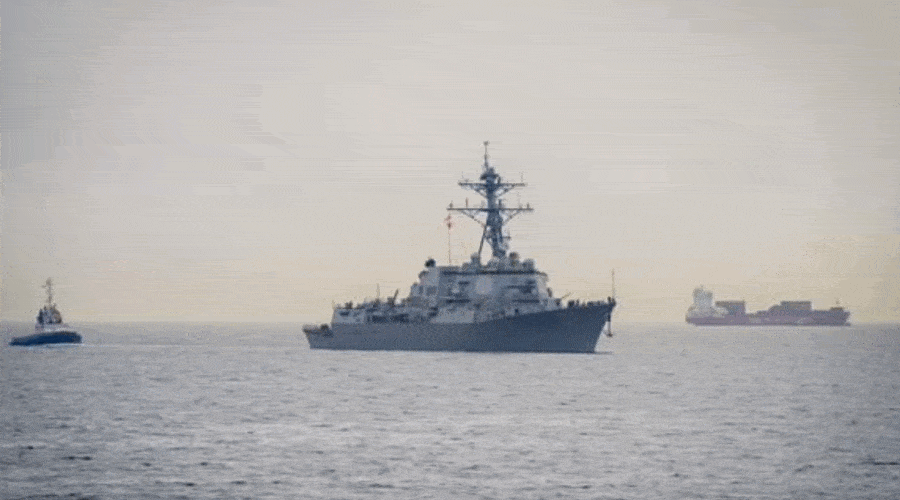 Niszczyciel rakietowy USS Gravely wpłynął do Gdyni / Portal Stoczniowy