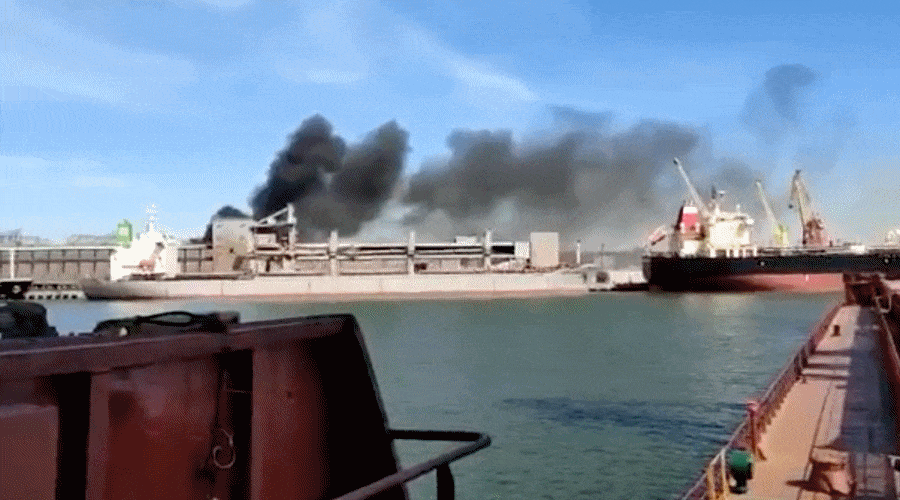 Rosjanie zbombardowali terminal zbożowy w Mikołajewie / Portal Stoczniowy