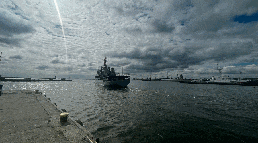 Praktyki podchorążych AMW na ORP Wodnik