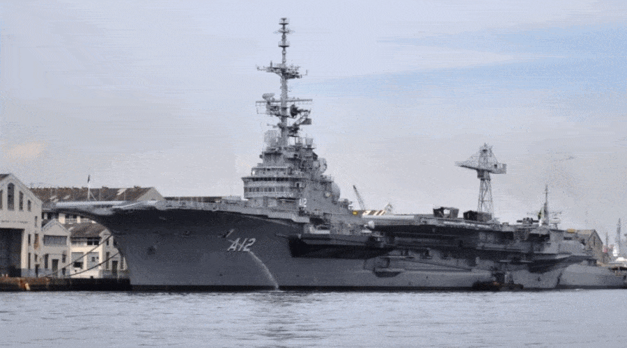 Lotniskowiec brazylijskiej marynarki wojennej zostanie zezłomowany