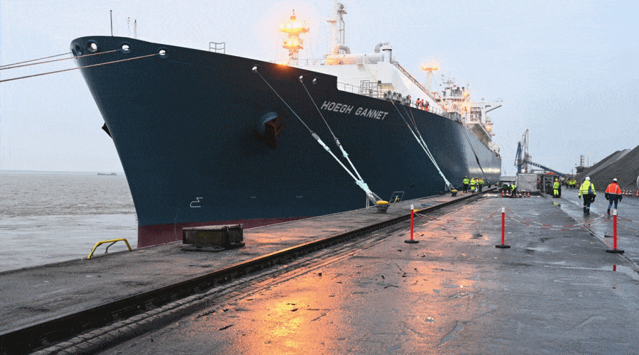 Niemcy: Kolejny terminal FSRU zawinął do portu Brunsbuettel / Portal Stoczniowy