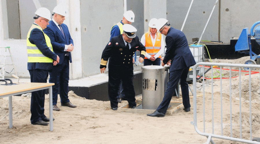 Program MIECZNIK: wmurowanie kamienia węgielnego / Portal Stoczniowy