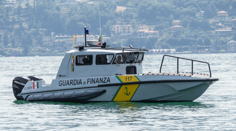 Guardia di finanza / Portal Stoczniowy