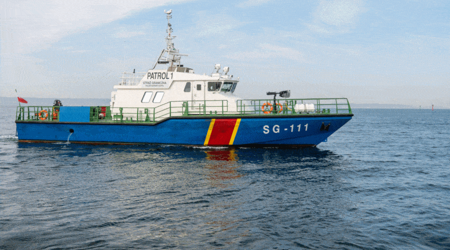 Ratunek Kitesurferów: Straż Graniczna na pomoc na Zatoce Puckiej / Portal Stoczniowy