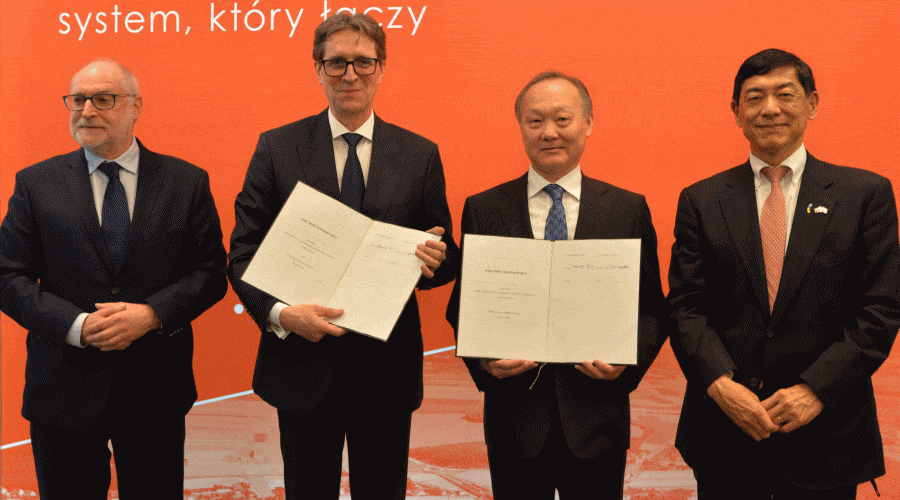 GAZ-SYSTEM podpisał umowę czarteru pierwszej w Polsce jednostki FSRU / Portal Stoczniowy