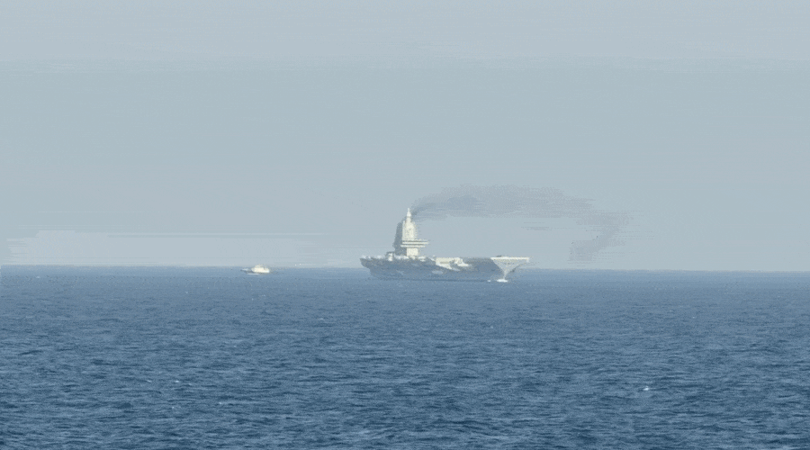 Debiut lotniskowca Fujian na próbach morskich / Portal Stoczniowy