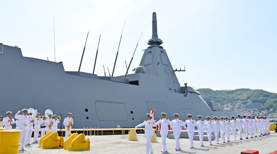 Piąta fregata Yahagi typu Mogami w służbie / Portal Stoczniowy