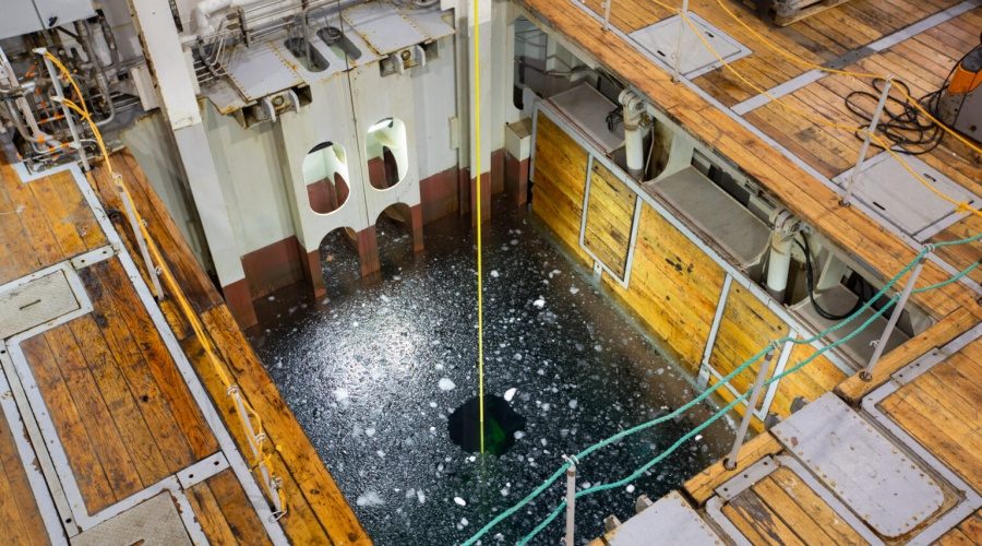 Przemysł Okrętowy: innowacje i moonpool / Portal Stoczniowy