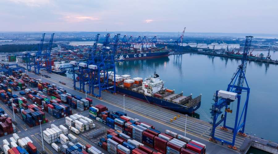 Zmiany w Baltic Hub – jednostki Maerska i megakontenerowce MSC w gdańskim porcie / Portal Stoczniowy